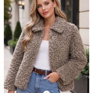 Women's Tan Faux Fur Jacket